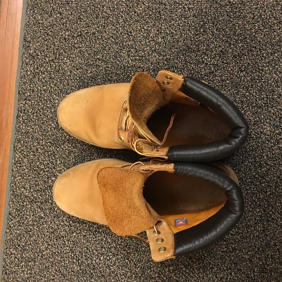 Timberland 6inch Boots, Men\'s 9.5 GREAT CONDITION main image 6